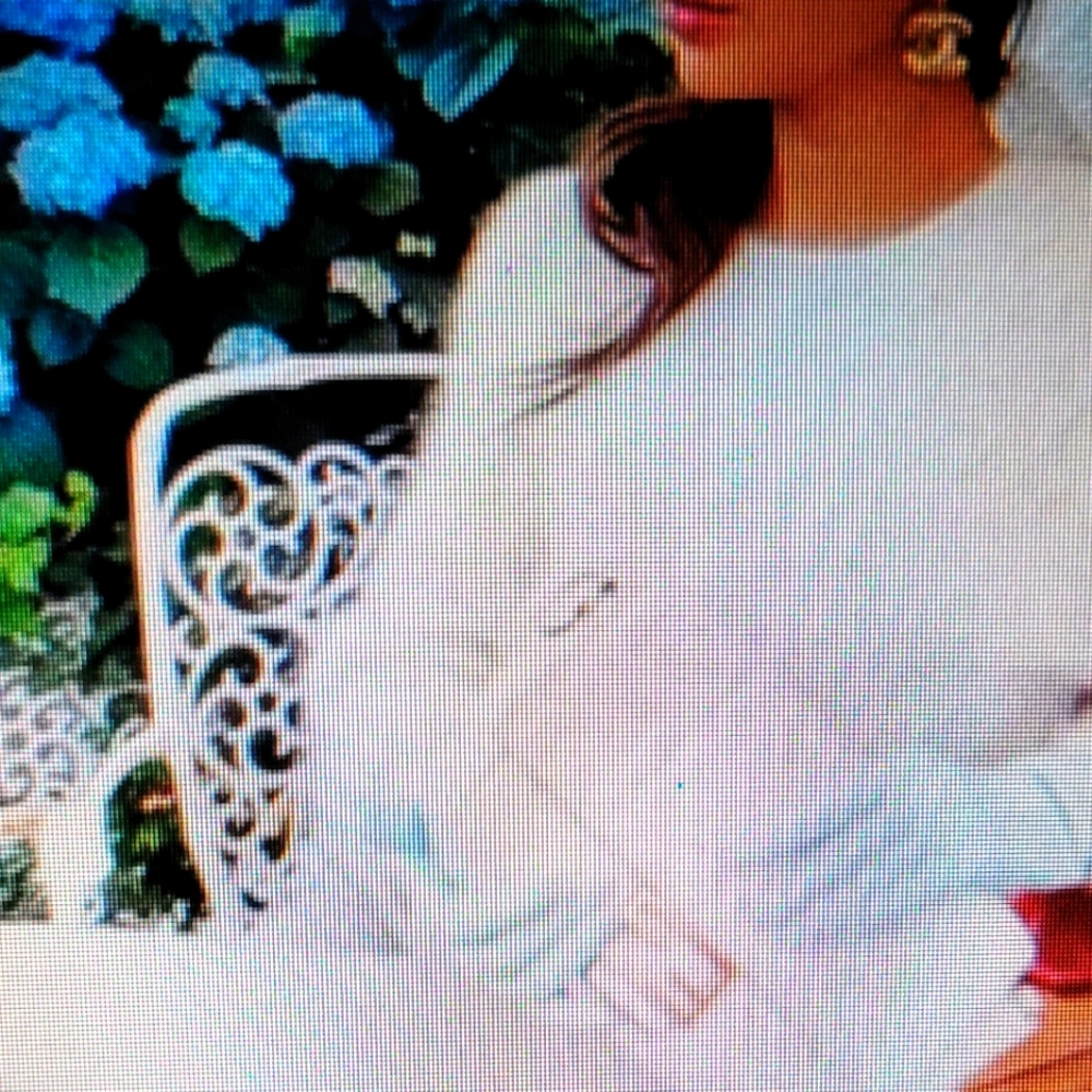 NWT LOUNGE WEAR SET WHITE FUZZY SIZE  MEDIUM
